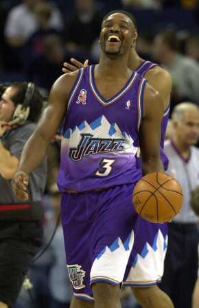 全球转播覆 全球转播覆